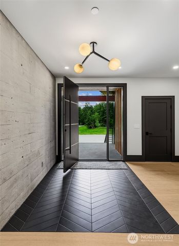 7538 Moon Valley Road SE, North Bend, WA 98045