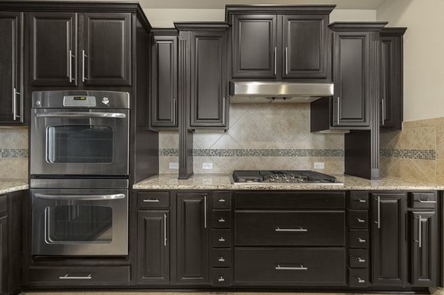 224 Tavish TRL, Austin, TX 78738