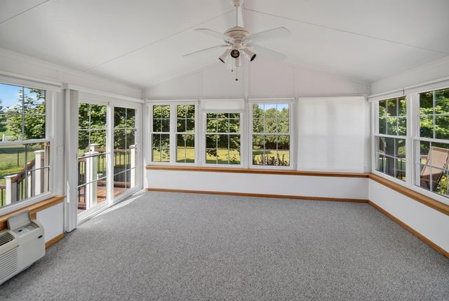 120 Whitetail Ridge, Hudson, IA 50643