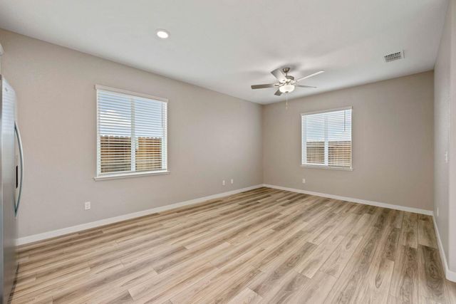 2985 Bowery Ln, Lincoln, CA 95648