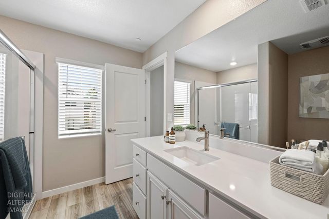 2985 Bowery Ln, Lincoln, CA 95648