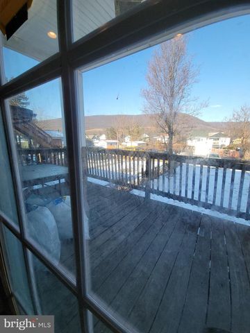 565 MAIN ST, Lykens, PA 17048