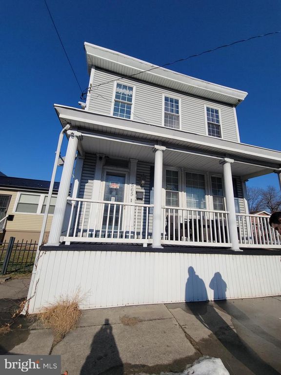 565 MAIN ST, Lykens, PA 17048