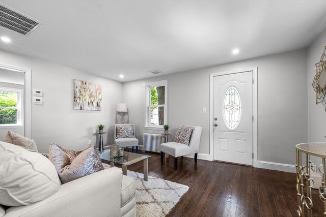 21 Elizabeth Street, Stoughton, MA 02072
