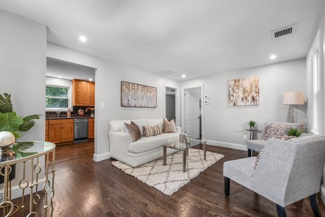 21 Elizabeth Street, Stoughton, MA 02072