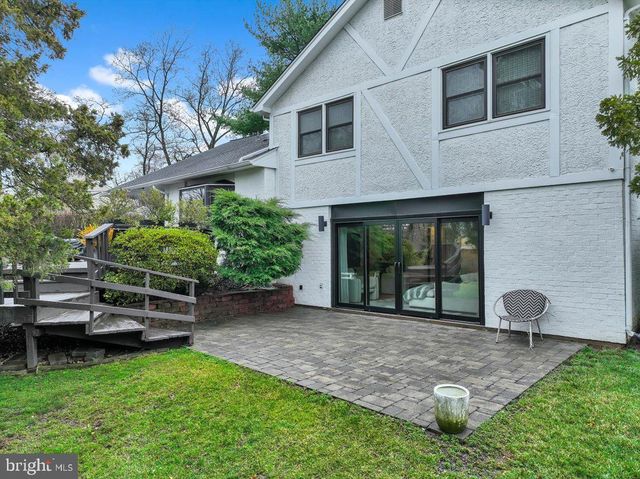 1433 SOUTHWIND WAY, Dresher, PA 19025