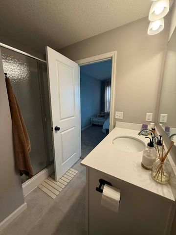 19813 English Avenue N, Forest Lake, MN 55025