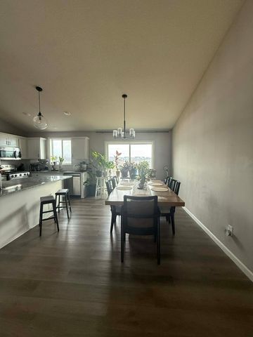 19813 English Avenue N, Forest Lake, MN 55025