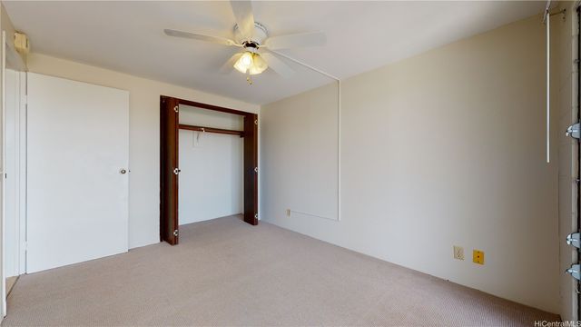 2542 Date Street 302, Honolulu, HI 96826