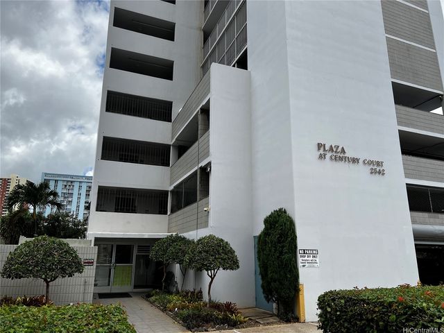 2542 Date Street 302, Honolulu, HI 96826