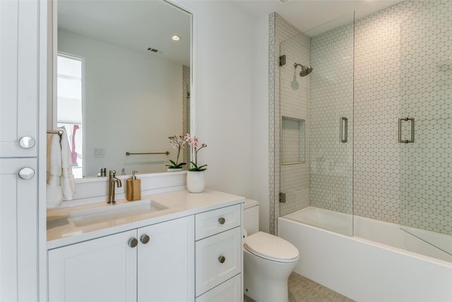 315 Regal Lane, Irving, TX 75039