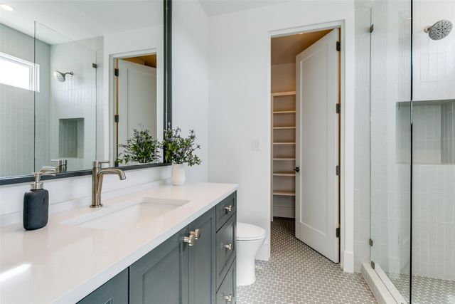 315 Regal Lane, Irving, TX 75039