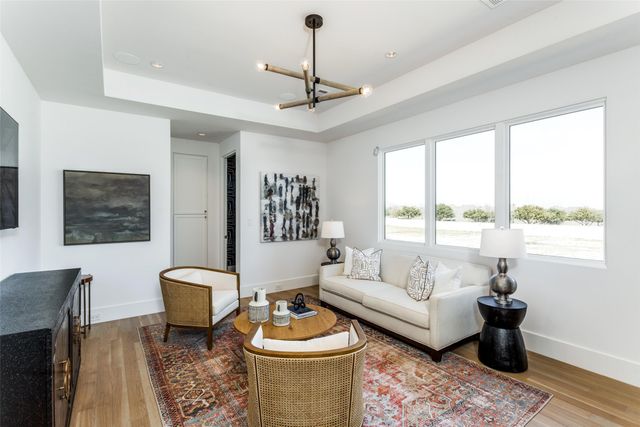 315 Regal Lane, Irving, TX 75039