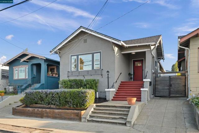 5428 5428 Ruth Ave, Oakland, CA 94601