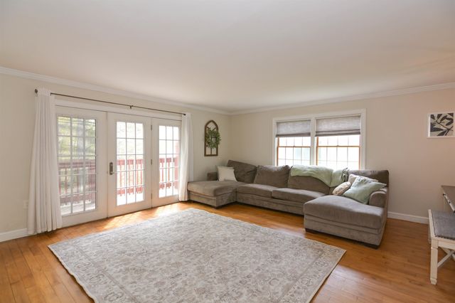 3 Wade Farm Road A, Newmarket, NH 03857