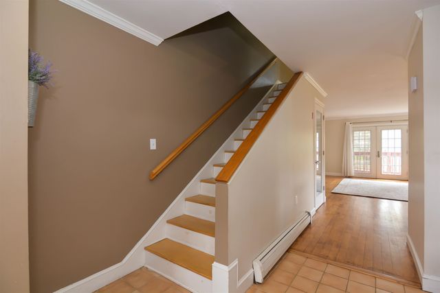 3 Wade Farm Road A, Newmarket, NH 03857