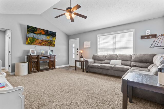 100 Wisteria Lane, Morehead, KY 40351