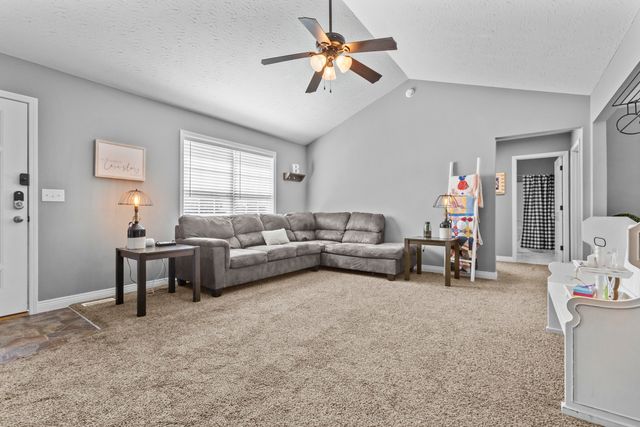 100 Wisteria Lane, Morehead, KY 40351