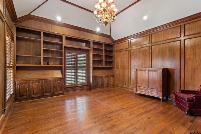 612 Rosemont Place II, Tyler, TX 75701