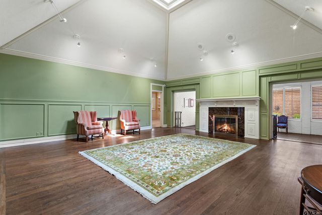 612 Rosemont Place II, Tyler, TX 75701