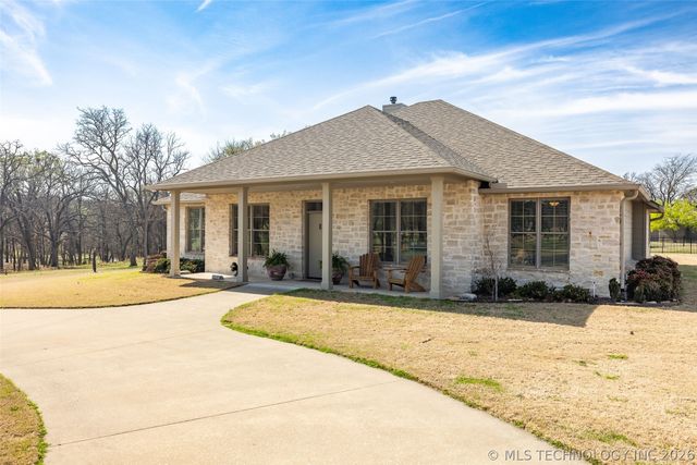 33389 S Coves Drive, Afton, OK 74331