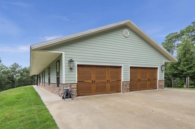 794 County Road 3345, Colmesneil, TX 75938