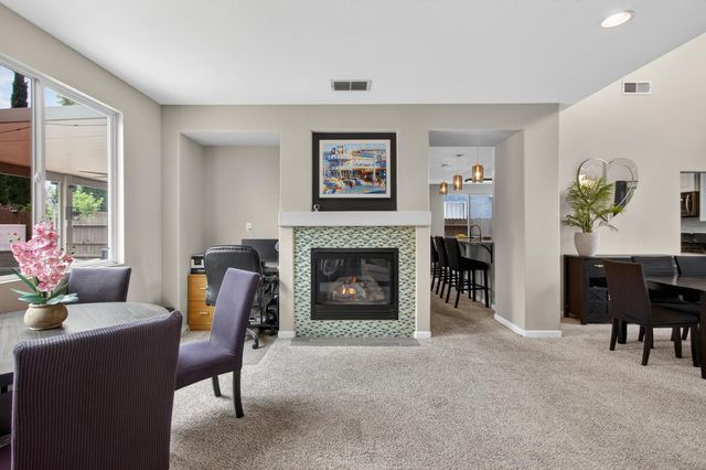 2695 3rd St, Lincoln, CA 95648