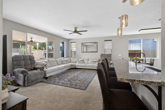 2695 3rd St, Lincoln, CA 95648