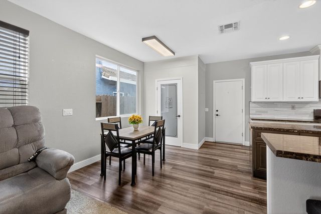 2695 3rd St, Lincoln, CA 95648