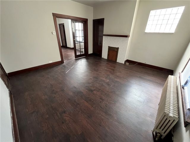 227 Maytide Street, Carrick, PA 15227