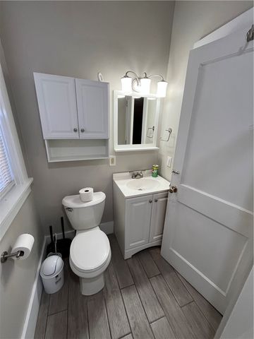 227 Maytide Street, Carrick, PA 15227