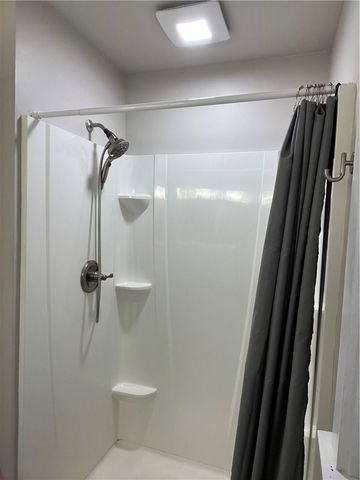 227 Maytide Street, Carrick, PA 15227