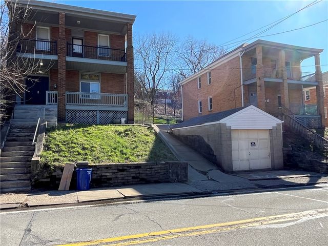 227 Maytide Street, Carrick, PA 15227