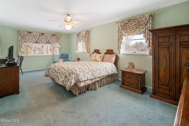 751 Carlton Road, Clifton Park, NY 12065