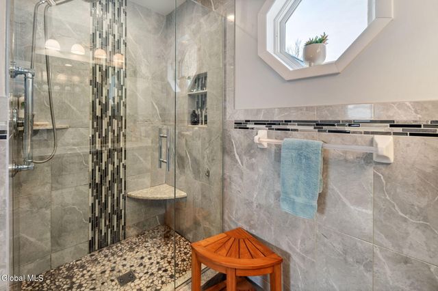 751 Carlton Road, Clifton Park, NY 12065