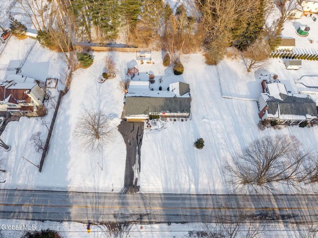 751 Carlton Road, Clifton Park, NY 12065