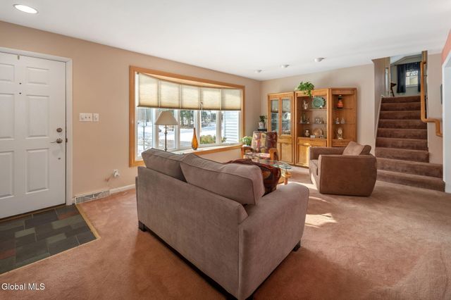 751 Carlton Road, Clifton Park, NY 12065