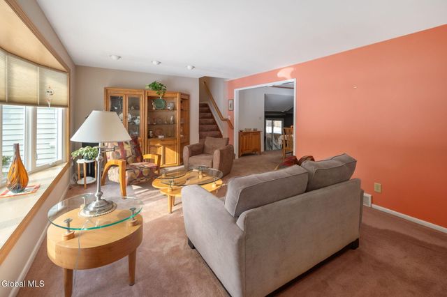 751 Carlton Road, Clifton Park, NY 12065