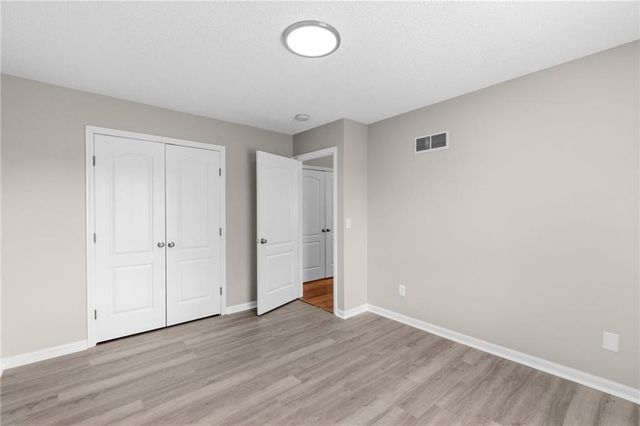 9112 N Camden Avenue, Kansas City, MO 64154