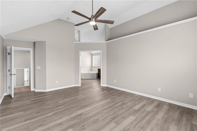 9112 N Camden Avenue, Kansas City, MO 64154