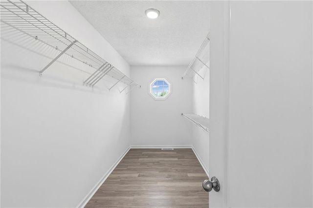 9112 N Camden Avenue, Kansas City, MO 64154