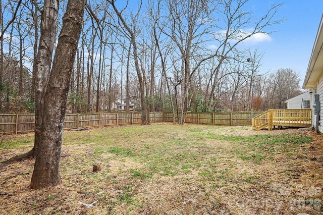 10409 Landon Street, Charlotte, NC 28215