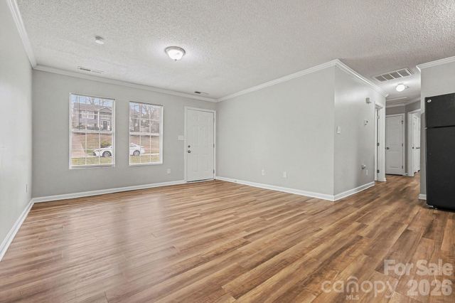 10409 Landon Street, Charlotte, NC 28215