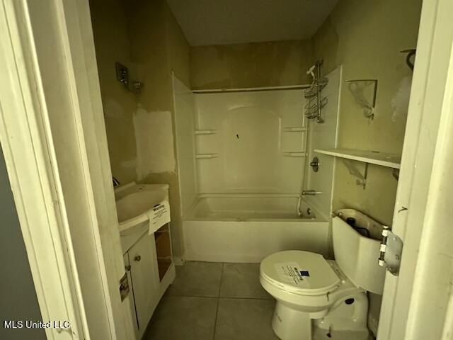 135 Sam Mitchell Road, Picayune, MS 39466
