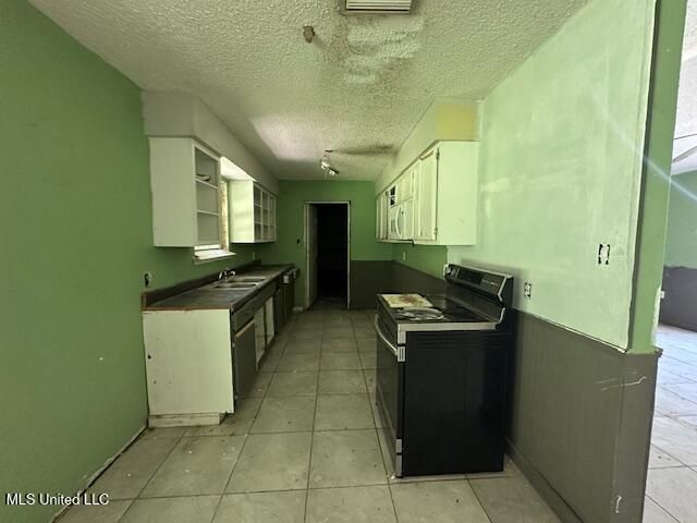135 Sam Mitchell Road, Picayune, MS 39466