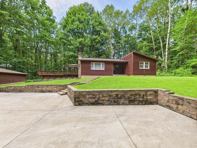 4975 Jacobs Ladder Rd Road SW, Lancaster, OH 43130