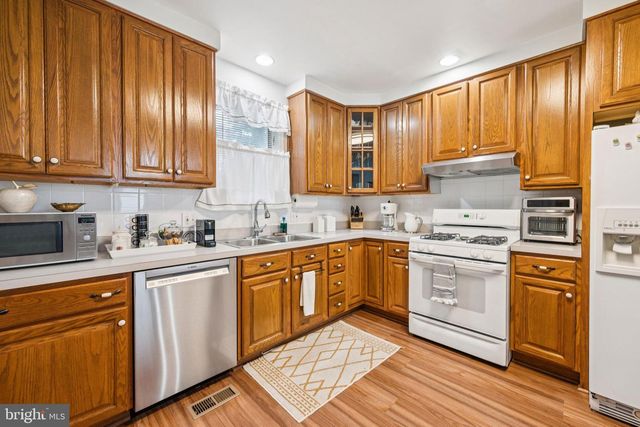 215 FILMORE ST, Riverside, NJ 08075
