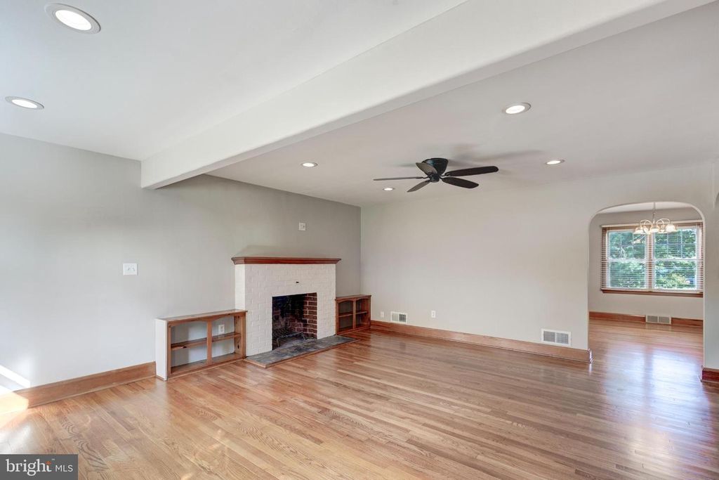 304 ANITA DR, Westminster, MD 21157