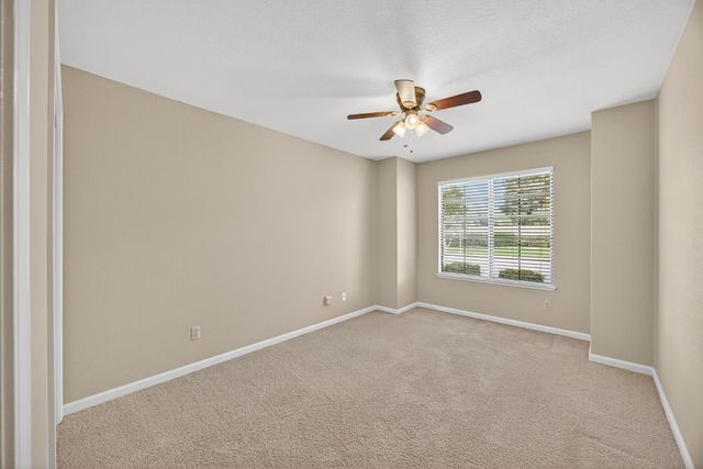 2206 Fort Point Dr, Gold River, CA 95670