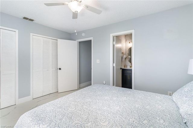 146 Clyburn WAY W I-6, Marco Island, FL 34145